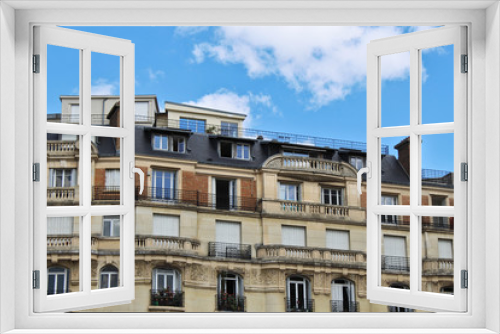Fototapeta Naklejka Na Ścianę Okno 3D - apartments in paris france