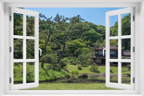 Fototapeta Naklejka Na Ścianę Okno 3D - Japanese garden on sunny day (Yokohama, Japan)