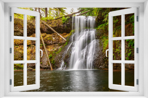 Fototapeta Naklejka Na Ścianę Okno 3D - Upper North Falls at Silver Falls State Park