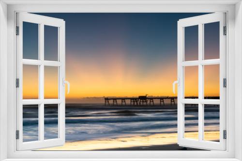 Fototapeta Naklejka Na Ścianę Okno 3D - Sunrise Seascape and Sea Foam