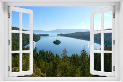 Fototapeta Naklejka Na Ścianę Okno 3D - SOUTH LAKE TAHOE, CALIFORNIA, USA - AUGUST 21, 2019:  Emerald Bay on Tahoe Lake in the morning