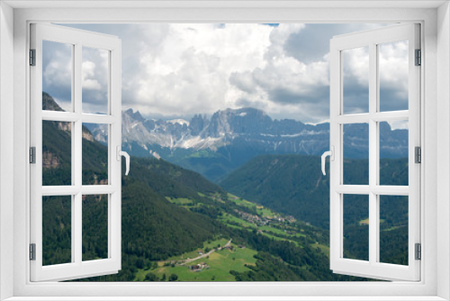 Fototapeta Naklejka Na Ścianę Okno 3D - South Tyrol landscape