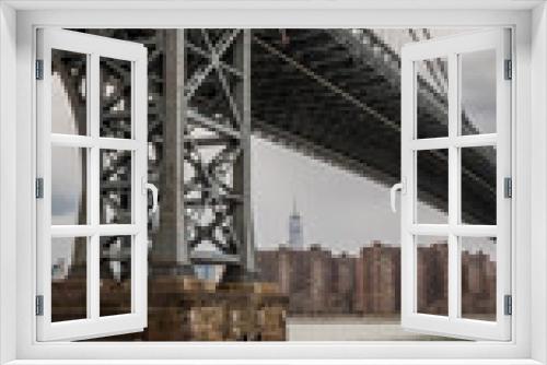 Fototapeta Naklejka Na Ścianę Okno 3D - Angle on Williamsburg Bridge with Millenial Tower in Background.