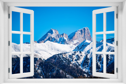 Fototapeta Naklejka Na Ścianę Okno 3D - Peak of Dolomites Mountains in the winter