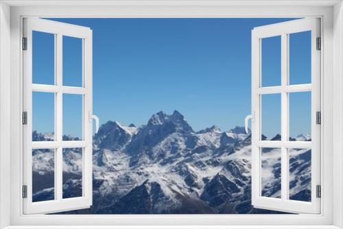 Fototapeta Naklejka Na Ścianę Okno 3D - Midday Ushba