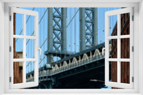 Fototapeta Naklejka Na Ścianę Okno 3D - Manhattan Bridge Brooklyn Dumbo New York Empire State Building Hintergrund schwarz weiß Konstruktion Engineering Subway zwei Ebenen Pylon East River Verbindung 1910 Attraktion