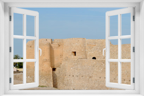 Fototapeta Naklejka Na Ścianę Okno 3D - Bahrain National Fort view at Sunny day