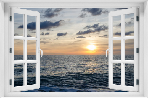Fototapeta Naklejka Na Ścianę Okno 3D - Black Sea Beach