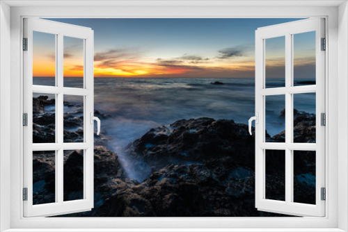 Fototapeta Naklejka Na Ścianę Okno 3D - Beautiful sunset over the rocky coast of Fuerteventura