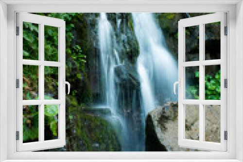 Fototapeta Naklejka Na Ścianę Okno 3D - Scenic waterfall in the green Carpathian mountains