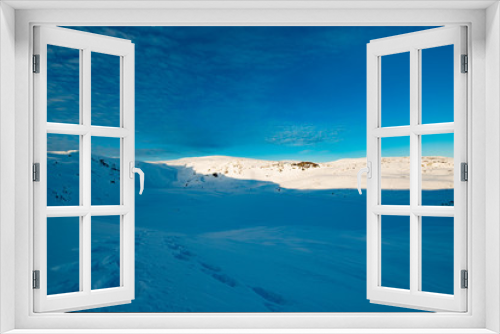 Fototapeta Naklejka Na Ścianę Okno 3D - Tromso Norway landscape
