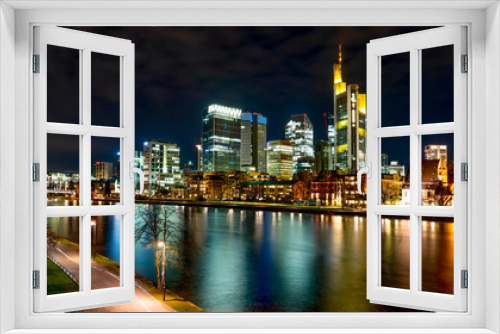 Fototapeta Naklejka Na Ścianę Okno 3D - Frankfurt am Main Skyline und Mainpromenade
