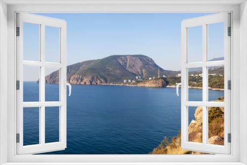Fototapeta Naklejka Na Ścianę Okno 3D - Cape Plaka with a view of Bear Mountain (Ayu-Dag), Crimea