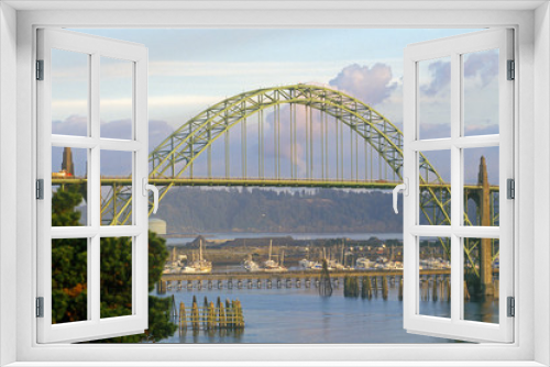 Fototapeta Naklejka Na Ścianę Okno 3D - Bridge in Newport, OR