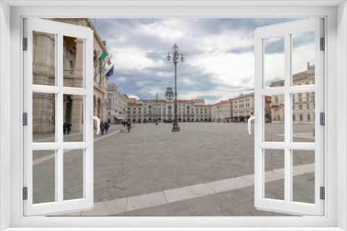 Fototapeta Naklejka Na Ścianę Okno 3D - Trieste italy
