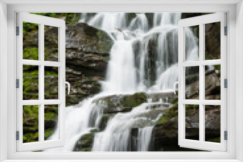 Fototapeta Naklejka Na Ścianę Okno 3D - Waterfall Shypit, Ukraine