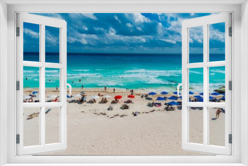 Fototapeta Naklejka Na Ścianę Okno 3D - mexico beaches in Cancun