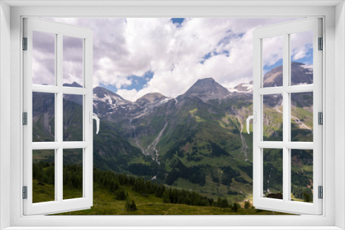 Fototapeta Naklejka Na Ścianę Okno 3D - View of Grossglockner Mountain from the Grossglockner High Mountain Road. Breathtaking views of the Austrian Alps, Zell am See district, state of Salzburg in Austria. (Europe)