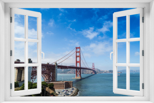 Fototapeta Naklejka Na Ścianę Okno 3D - Golden Gate Bridge in San Francisco California, USA
