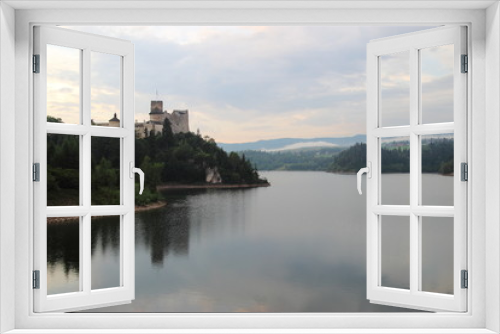 Fototapeta Naklejka Na Ścianę Okno 3D - 
Castle on a rock by the lake