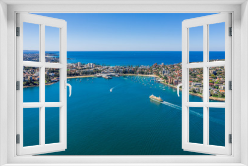 Fototapeta Naklejka Na Ścianę Okno 3D - Aerial view on famous Manly Wharf and Manly, Sydney, Australia.