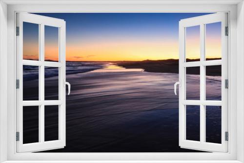 Fototapeta Naklejka Na Ścianę Okno 3D - Zachód słońca na plaży