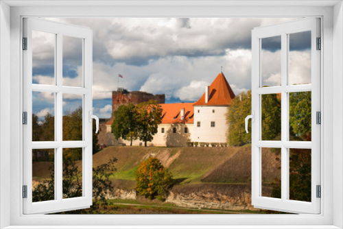 Fototapeta Naklejka Na Ścianę Okno 3D - beautiful palace on a hill in autumn