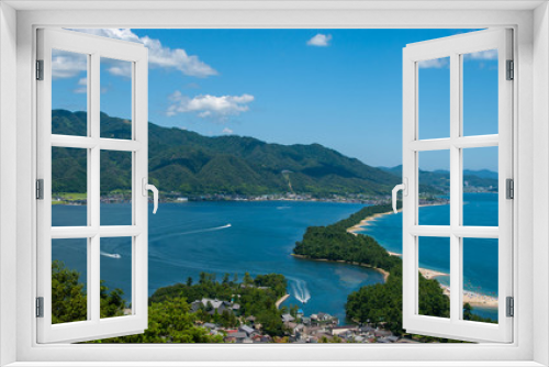 Fototapeta Naklejka Na Ścianę Okno 3D - 日本海の青い海と天橋立