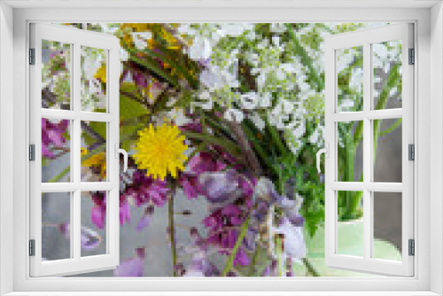Fototapeta Naklejka Na Ścianę Okno 3D - Arranging wildflowers, colorful blossom flowers, seasonal floral themes