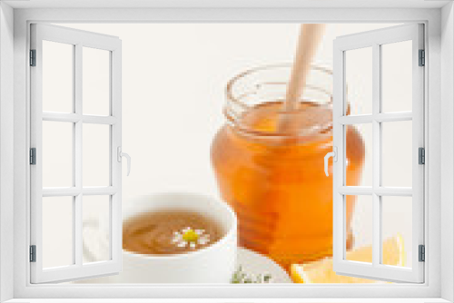 Fototapeta Naklejka Na Ścianę Okno 3D - Honey and Chamomile