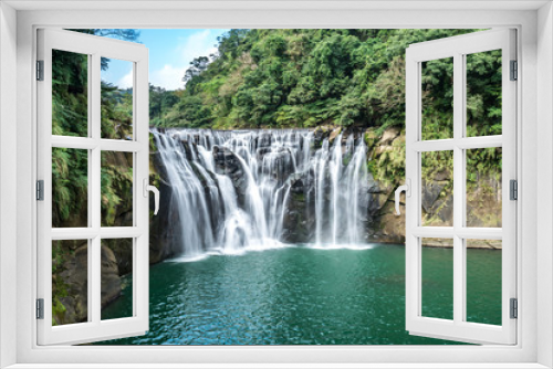 Fototapeta Naklejka Na Ścianę Okno 3D - Shihfen Waterfall, Fifteen meters tall and 30 meters wide, It is the largest curtain-type waterfall in Taiwan