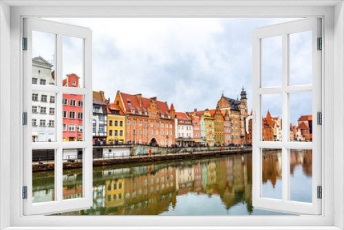 Fototapeta Naklejka Na Ścianę Okno 3D - Cityscape of Gdansk in Poland