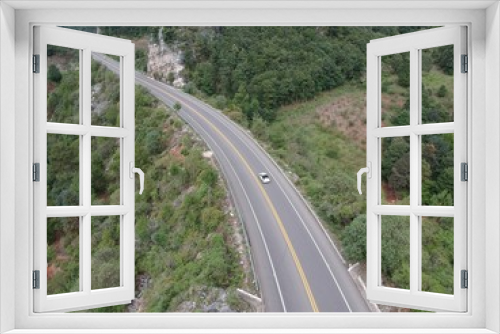 Fototapeta Naklejka Na Ścianę Okno 3D - winding road in the mountains