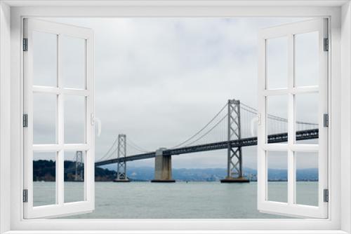 Fototapeta Naklejka Na Ścianę Okno 3D - San Francisco Bay Bridge on a Cloudy Day