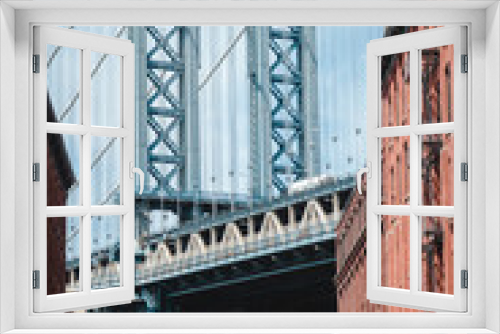 Fototapeta Naklejka Na Ścianę Okno 3D - View on Manhattan Bridge from Dumbo