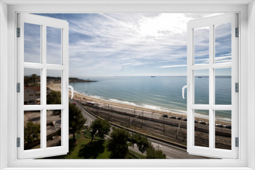 Fototapeta Naklejka Na Ścianę Okno 3D - view of the sea from the pier