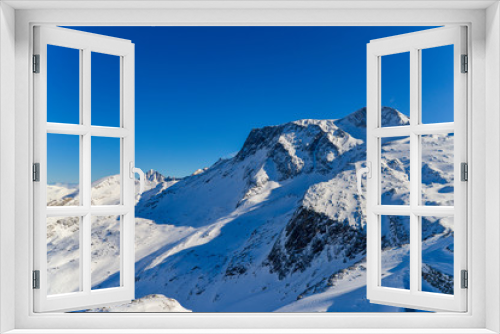 Fototapeta Naklejka Na Ścianę Okno 3D - ski Snowy and rocky peaks of the Austrian Alps