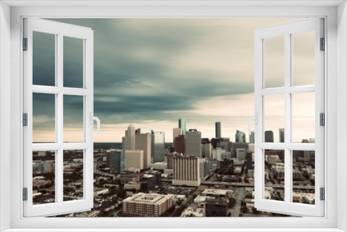 Fototapeta Naklejka Na Ścianę Okno 3D - Downtown Chuva22