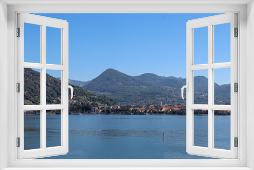 Fototapeta Naklejka Na Ścianę Okno 3D - Italie - Lac Majeur - Iles Borromées - Panorama sur Pallanza - Verbania