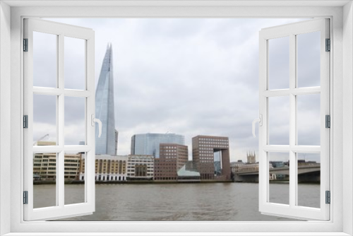 Fototapeta Naklejka Na Ścianę Okno 3D - London Southwark skyline