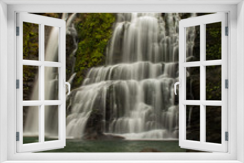 Fototapeta Naklejka Na Ścianę Okno 3D - Waterfall in the forest. Nauyaca Waterfall, Costa Rica.
