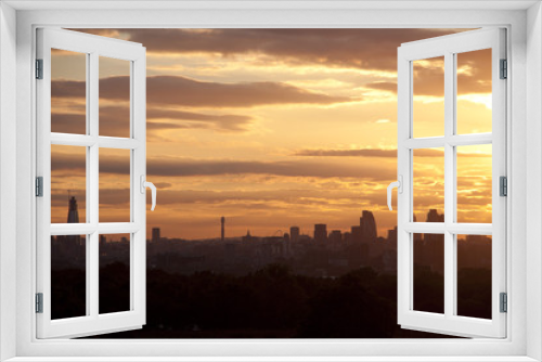 Fototapeta Naklejka Na Ścianę Okno 3D - London city landscape sunset