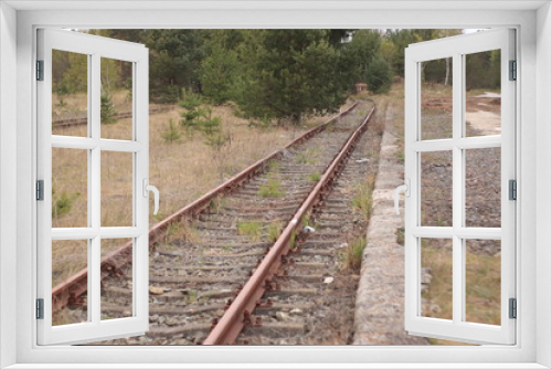 Fototapeta Naklejka Na Ścianę Okno 3D - stare  tory  kolejowe