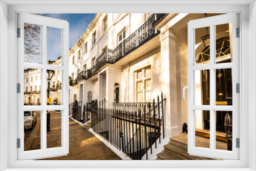 Fototapeta Naklejka Na Ścianę Okno 3D - LONDON- An attractive street of luxury London townhouses in South Kensington