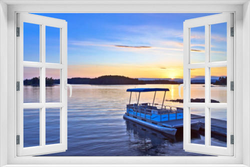 Fototapeta Naklejka Na Ścianę Okno 3D - Sunset at Birch Island