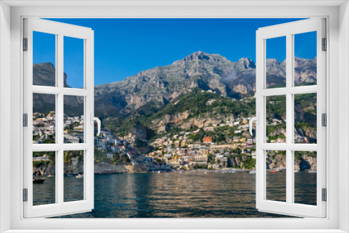 Fototapeta Naklejka Na Ścianę Okno 3D - Waterfront view of beautiful town  of Positano at Amalfi coast, Italy