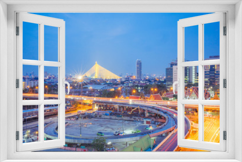 Fototapeta Naklejka Na Ścianę Okno 3D - Beautiful cityscape with charming traffic light of bangkok Thailand. Thonburi distinct.