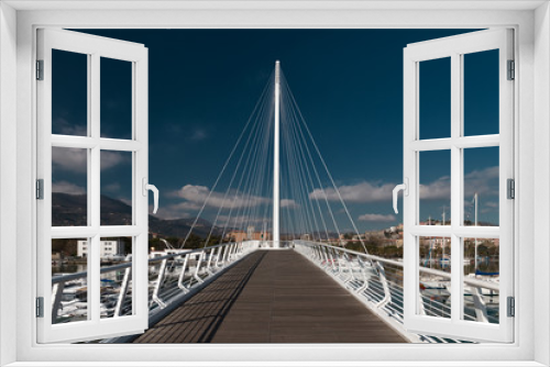 Fototapeta Naklejka Na Ścianę Okno 3D - pedestrian white bridge in the Italian city of La Spezia on the Ligurian sea coast