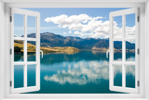 Fototapeta Naklejka Na Ścianę Okno 3D - Reflection of lake Hawea in South island, New Zealand