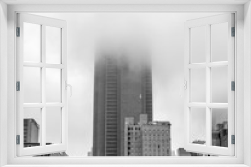 Fototapeta Naklejka Na Ścianę Okno 3D - Columbus In the Fog